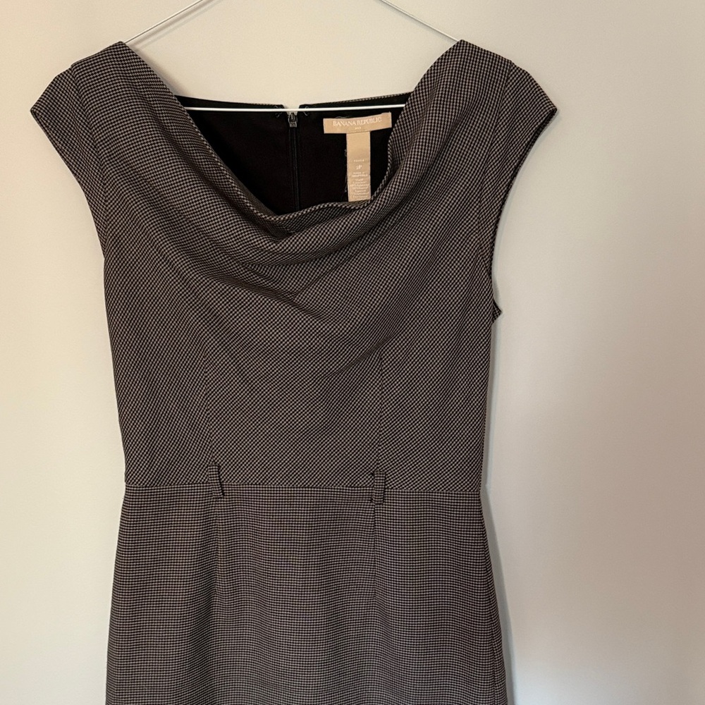 Banana Republic Black and White Midi Dress
